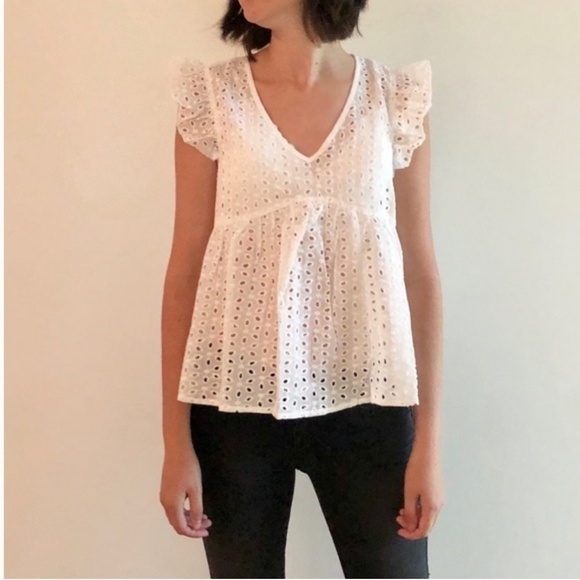 NWT SHEIN White Eyelet Sleeveless Blouse -  XS - Picture 5 of 13